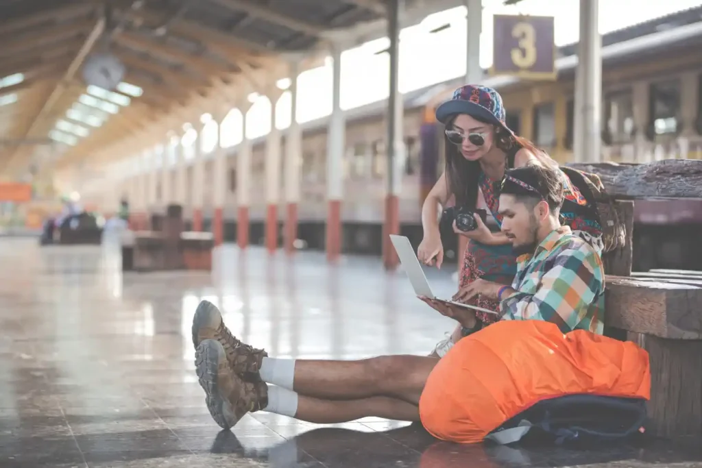 cuanto dinero se necesita para viajar a españa desde colombia