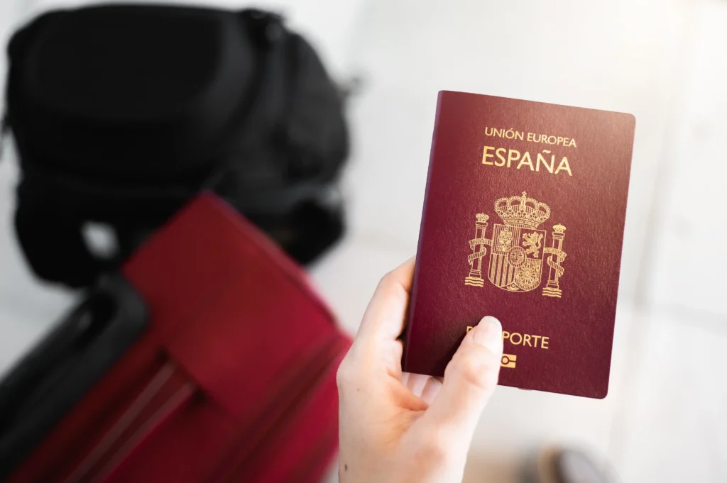 como conseguir un permiso de trabajo en España sin papeles