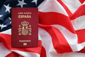 se puede tener doble nacionalidad española y estadounidense