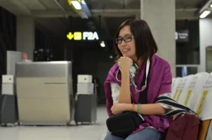 Si no tengo papeles puedo viajar en avión dentro de España