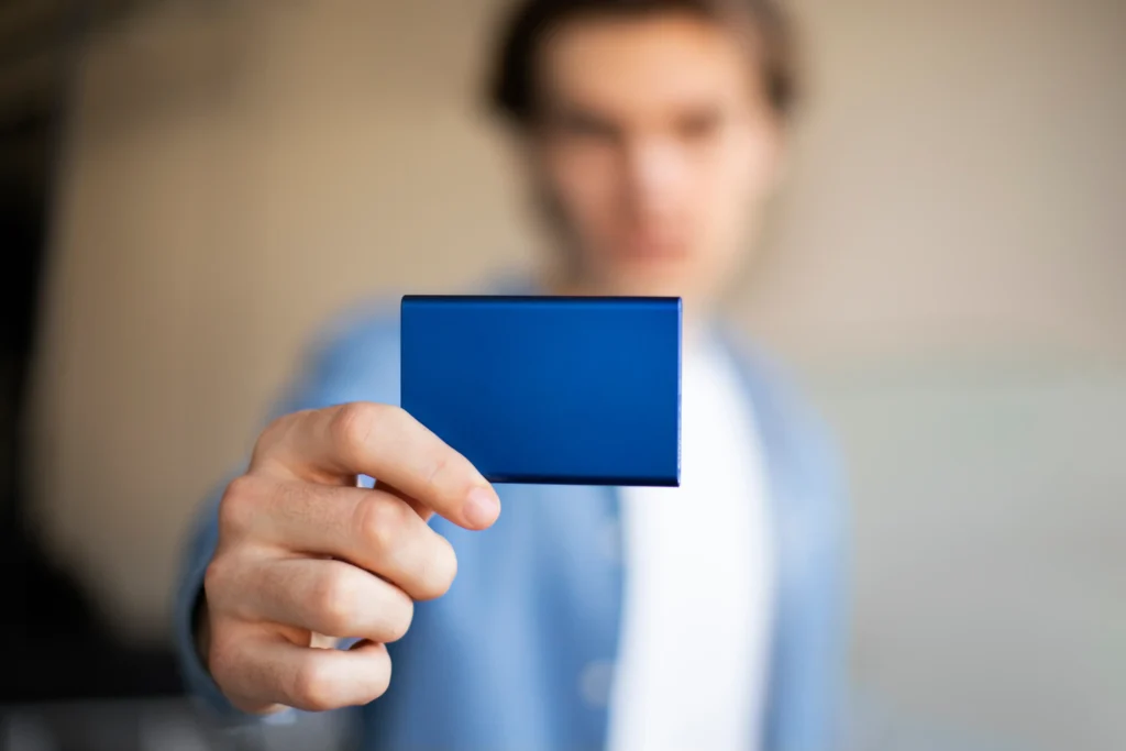requisito para cambiar tarjeta comunitaria a tarjeta general