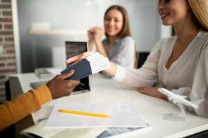requisitos para renovar la segunda tarjeta de residencia y trabajo