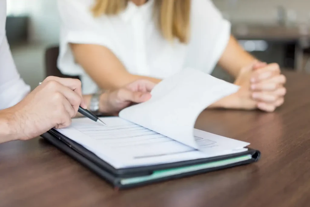 todos los requisitos para renovar la segunda tarjeta de residencia y trabajo
