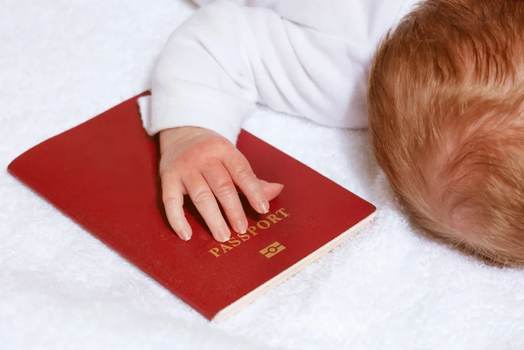 Solicitar nacionalidad española para mi hijo que nació en España