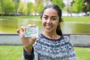 Renovar tarjeta comunitaria permanente de 10 años en Barcelona
