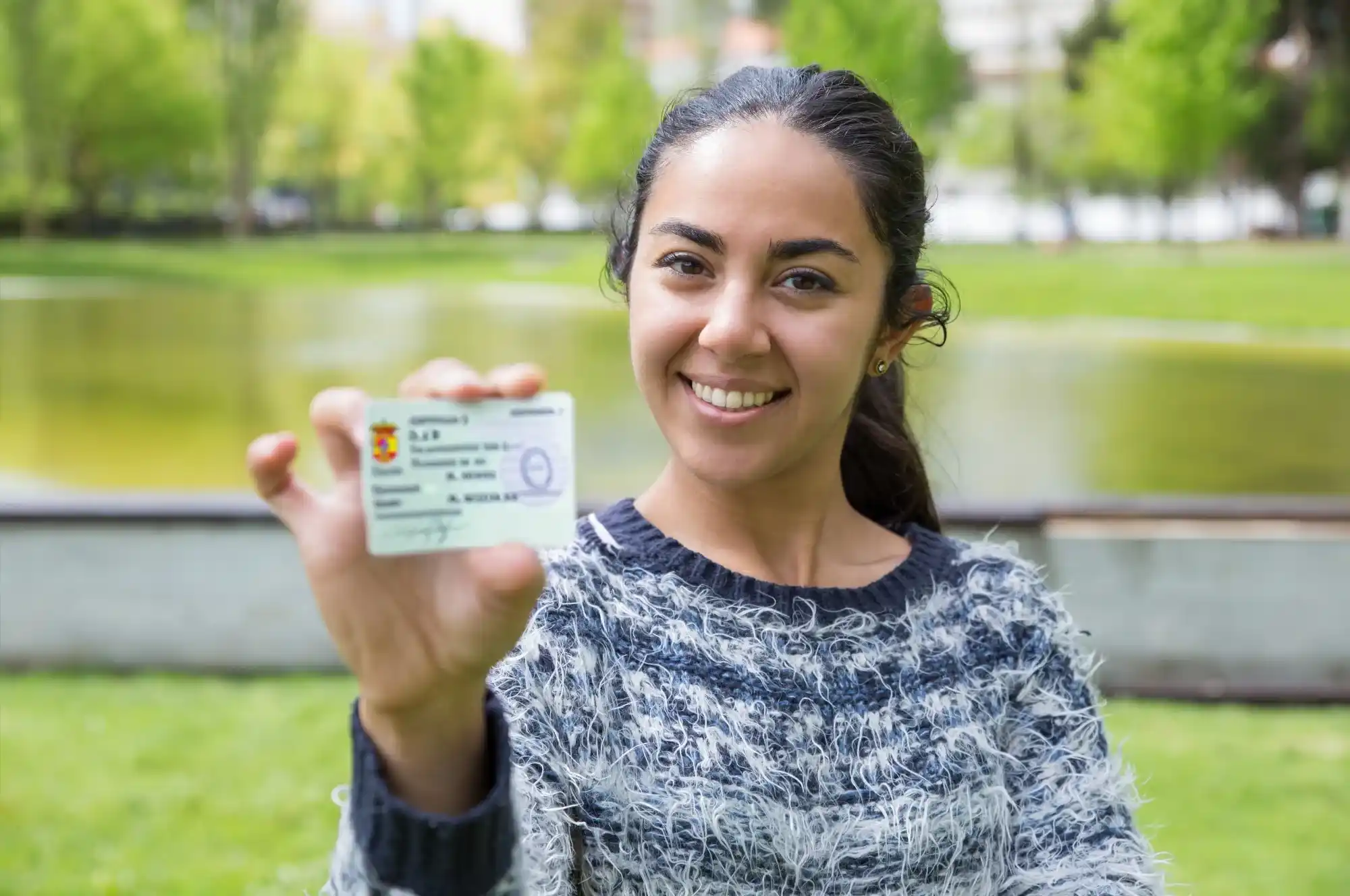 Renovar tarjeta comunitaria permanente de 10 años en Barcelona